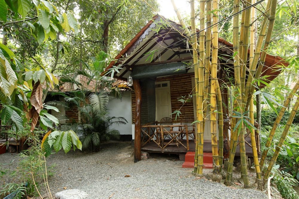 Tharavadu Heritage Home Kumarakom Extérieur photo