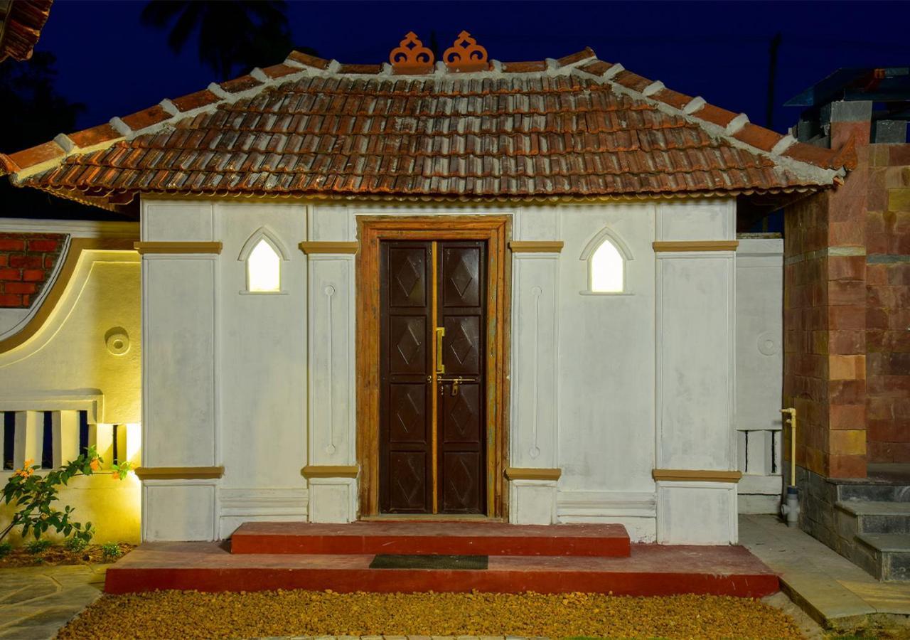 Tharavadu Heritage Home Kumarakom Extérieur photo